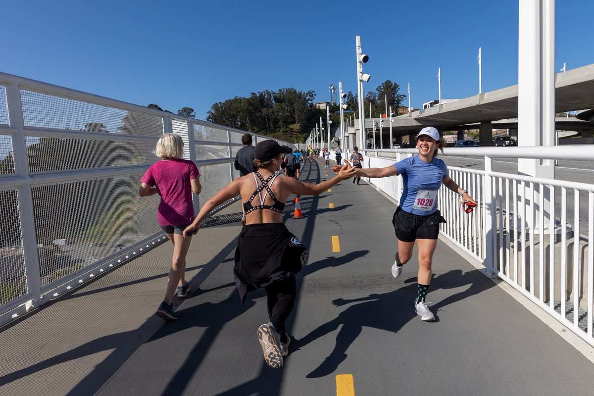 The Bay Bridge Half Marathon is tomorrow. Lines 14, 36, 62, and 800 will be on detour near West Oakland BART beginning Sunday May 5, from 5 am–2 pm. View our Service Notice for detailed detour information and alternative bus stops: bit.ly/3QttXZk 📷: Oakland Run Co.