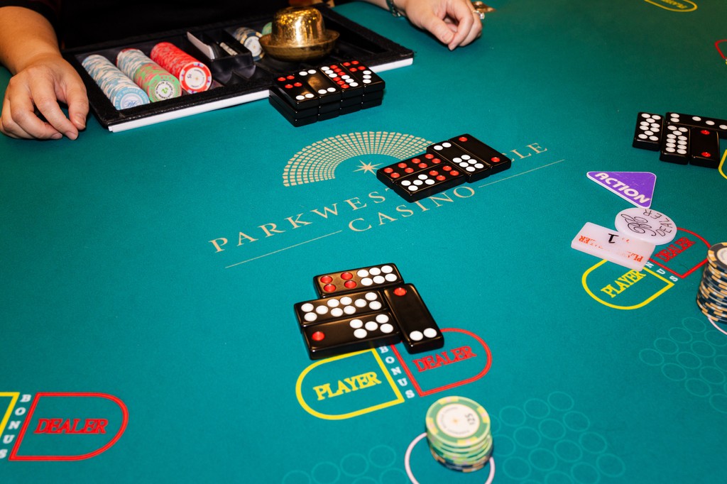 Tiles and Tiles Please gamble responsibly | problemgambling.ca.gov | 1-800-GAMBLER | BSIS License No.1358⁠ ⁠ #parkwestbicyclecasino #casino #paigow #bellgardens #losangeles