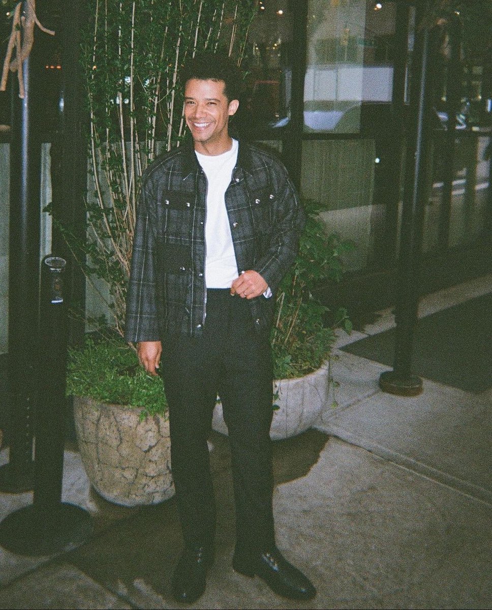 Jacob Anderson for Thom Browne and ‘INTERVIEW WITH THE VAMPIRE’ season 2 press 📸