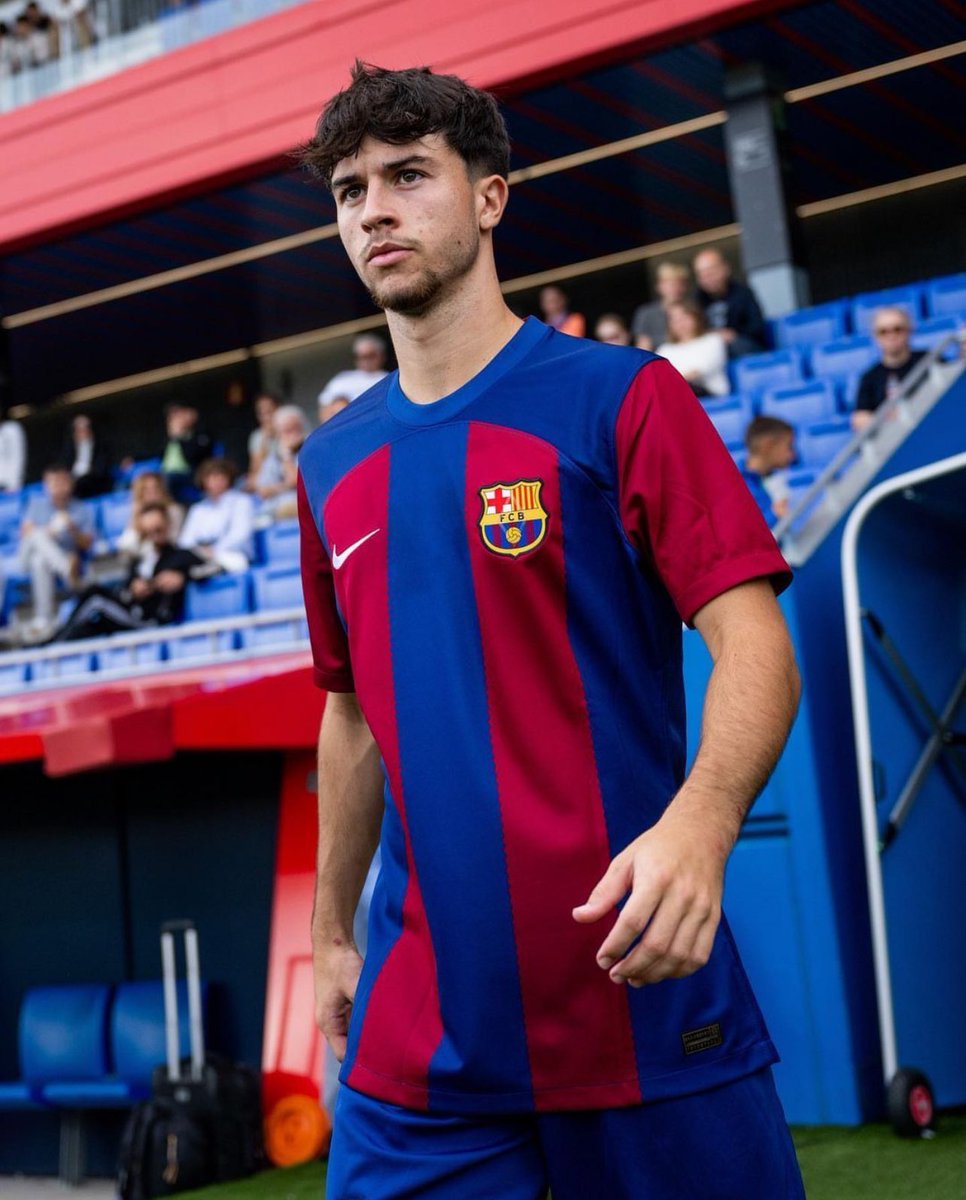 🔴🔵 Nuestro jugador del <a href="/FCBarcelona/">FC Barcelona</a> Hugo Alba <a href="/hugoalbaa9/">Hugo Alba Silveira</a> anota su cuarto gol en los últimos 5 partidos de liga.

Anota un gol cada 31 minutos jugados con el Juvenil A del equipo culé.

¡SEGUIMOS!