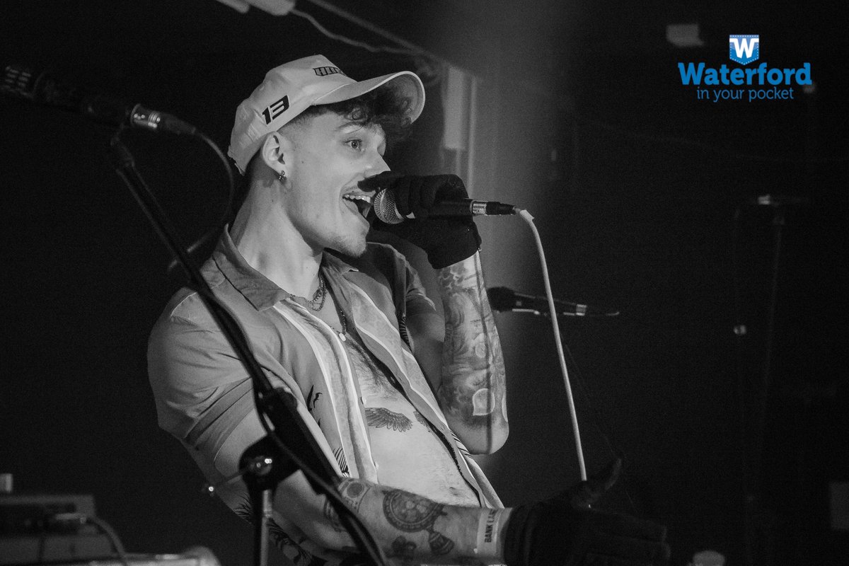 WaterfordPocket's tweet photo. If anyone was looking for a taste of the #Waterford #music scene they got it in spades last night at #BankLane with The #KingKongCompany with support by #FlexCarter. Talk about lifting the roof off a venue. They are a band famous for getting a crowd going! https://t.co/YcGkmnyKhb