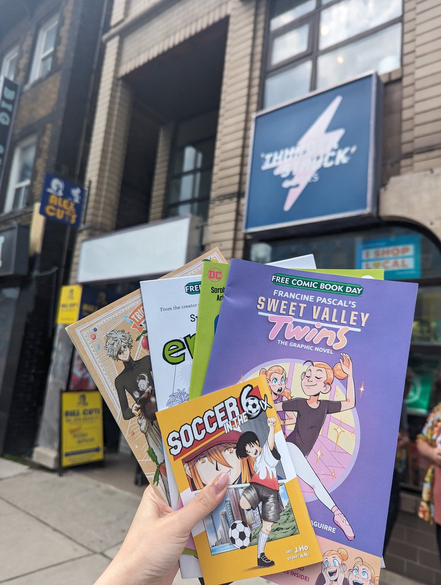 Mup.art | Webcomic Creator (@mup_art) on Twitter photo 📖 Happy free comic book day!
Support your local shops & buy comic books!
I'm also happy to announce my comic is now available at <a href="/TheBeguiling/">The Beguiling</a> in Toronto 🇨🇦 📖 Happy free comic book day!
Support your local shops & buy comic books!
I'm also happy to announce my comic is now available at <a href="/TheBeguiling/">The Beguiling</a> in Toronto 🇨🇦