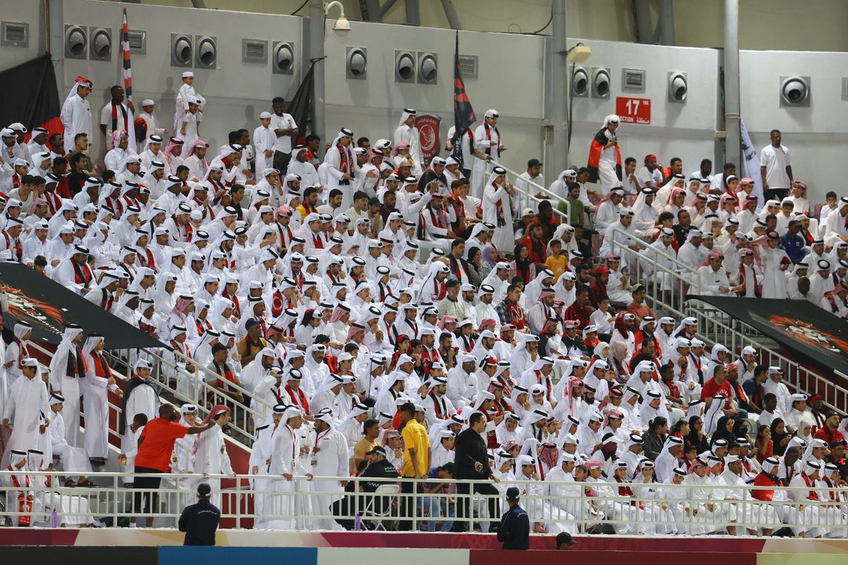 نهائي كبير ذلك اللي شاهدناه بين الريان والوكرة في مواجهة نهائي بطولة كأس قطر 2024 🏆 كل التهاني والتبريكات لـ @alwakrah_sc على الفوز المستحق وكتابة فصل جديد من تاريخه بالدخول إلى قائمة المتوجين بكأس الفخر والعز، وحظ أوفر لـ @AlrayyanSC ..