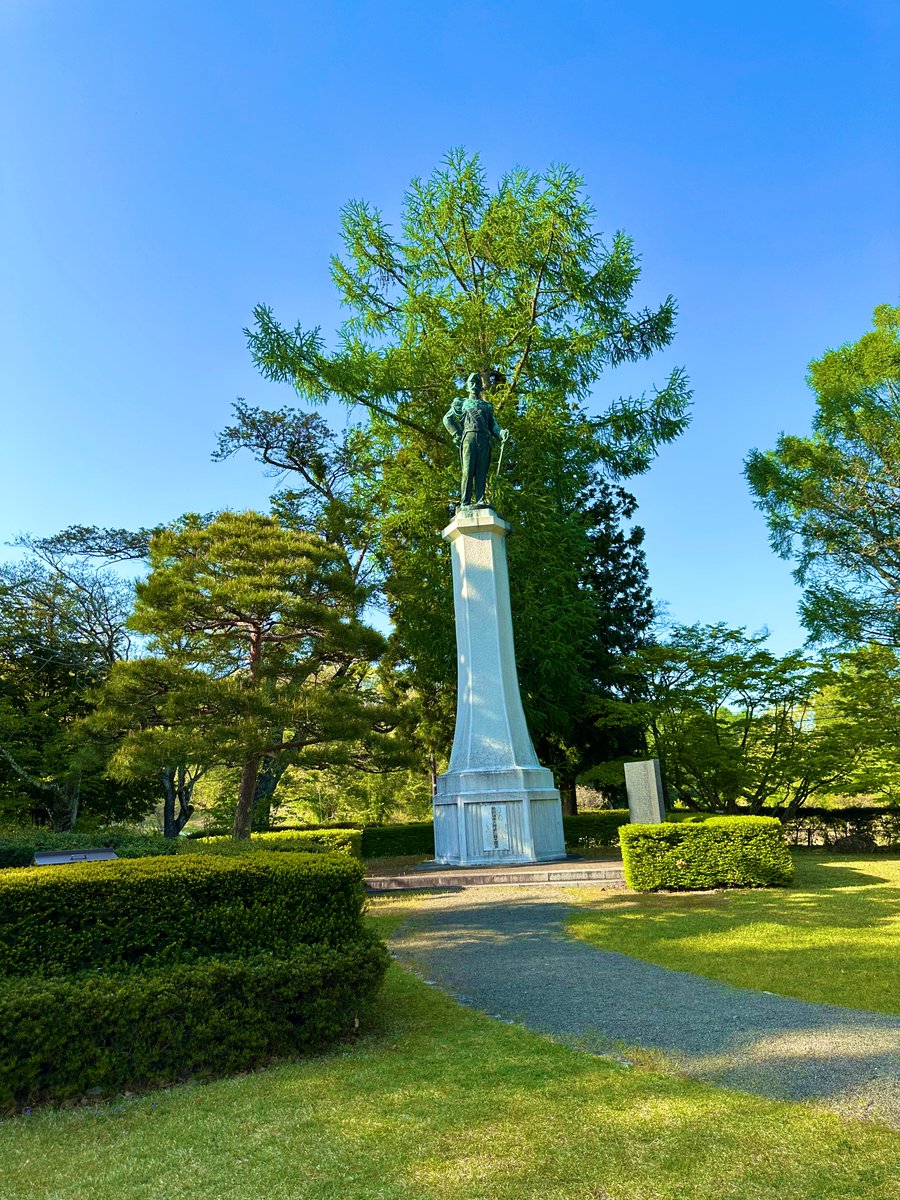 昨日は 約束のネバーランド 聖地の 福島県 にある 天鏡閣に行った

まんまの景色だった、すごい
 
#天鏡閣
#約束のネバーランド