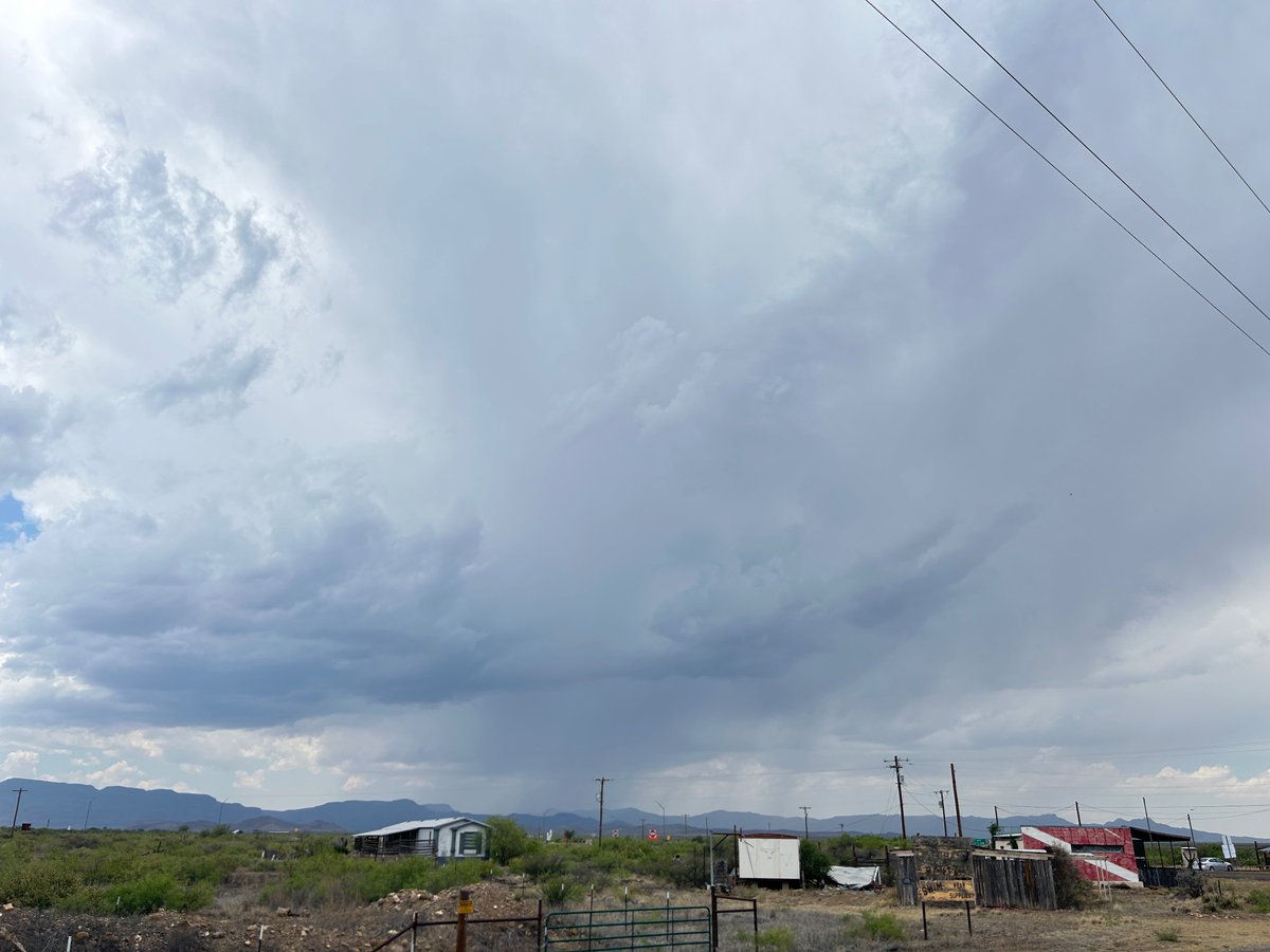 Storms a-brewin - view from Balmorhea State Park @NWSMidland