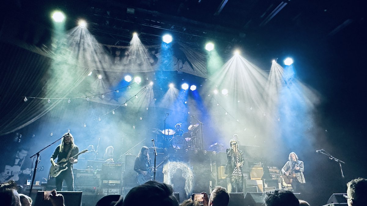 #HappinessBastardsTour

@theblackcrowes
#happinessbastards
#happinessbastardstour
@theWCEC
Killer show last night in Bethlehem, PA! Hadn't seen the Crowes since late 90's. The new material is great plus they played all the classics. Photo during She Talks To Angels.