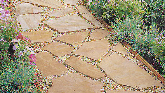 Helpful Tips For How To Lay a Stone Path or Walkway in Your Yard…
LEARN MORE... davislandscapeky.com/helpful-tips-f…

#landscaping #landscape #hardscapes #patios #walkways #driveways #retainingwalls #pavers #paverpatios #nky #northernkentucky #cincinnati