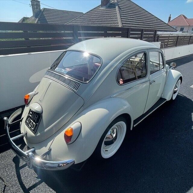 🚗 Rare '66 VW Beetle Pigalle, original charm!
🔧 Lovingly lowered + maintained, receipts included.
❤️ Striking red Pigalle interior, a collector's dream.
🛠️ Solid drive, minor corrosion - full honesty.
#Volkswagen #ClassicCars

ebay.co.uk/itm/RARE-Pigal… #ad