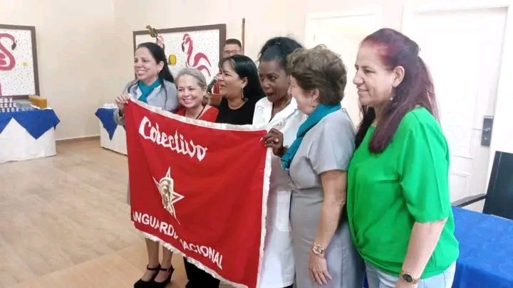 Muchas felicidades para los trabajadores de Servicios Médicos Cubanos por ser merecedores de la condición de Vanguardia Nacional #CiegodeAvila #LatirAvileño @Invasorpress @ivanc73