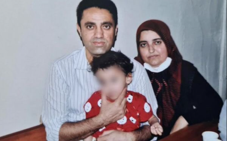 Hamza Ertuğrul,the father of8year-old Hatice,who is98%disabled from birth,has been imprisoned inAntalyaPrison for8years due to actions not deemed criminal by theECHR.Hatice's mother,FatmaErtuğrul,passed away on June28while awaiting a liver transplant. ÜlkeninYarısı TeröristOlamaz