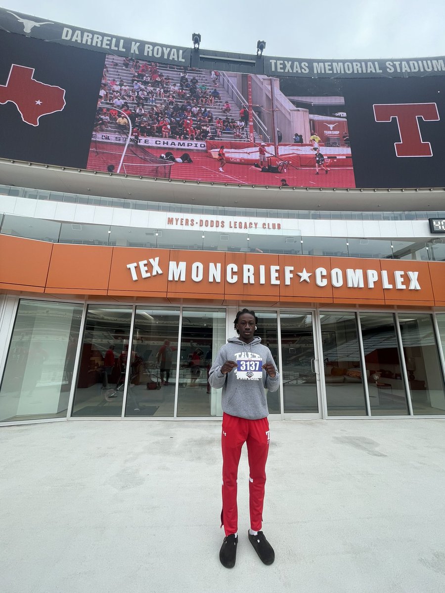 The Raiders have made it to Austin!!! Best of Luck to <a href="/JaDanKeiler/">JaDan Keiler</a> in his 300m Hurdles event at the #UILState Track and Field Meet!!!! #RaiderSpeed <a href="/NISD_Athletics/">NISD_Athletics</a> <a href="/taft_club/">Taft Raider Athletic Booster Club</a> <a href="/TaftRaider/">Taft Raider Football</a> <a href="/NISDTaft/">Taft HS</a> <a href="/NISDComArts/">CommunicationsArtsHS</a> <a href="/uiltexas/">Texas UIL</a>