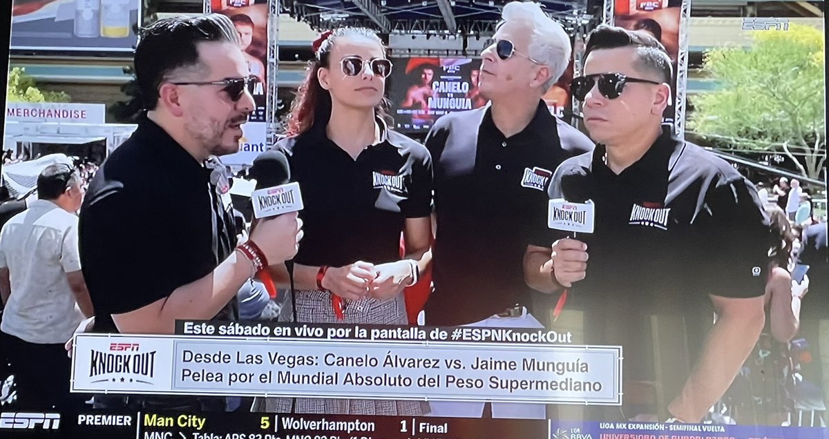 @ESPNKnockOut @mariale_esp @StarPlusLA Equipazo los 4 y además  @mariale_esp 😍