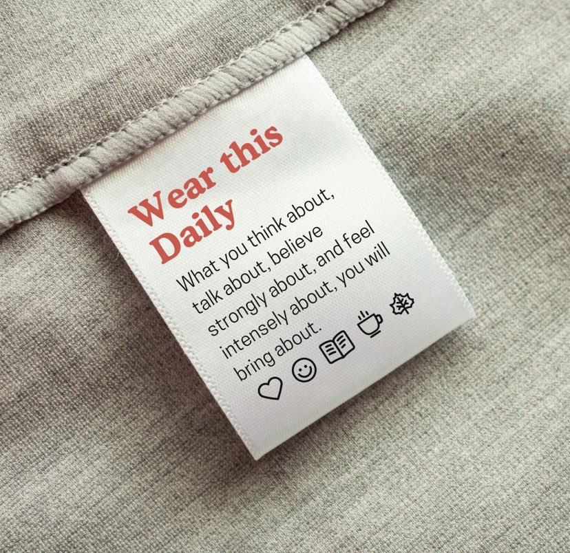 Goto_paulcastle's tweet image. Ever wondered why some people seem to attract success effortlessly? It&apos;s because they understand the power of their thoughts and emotions. What you think about, talk about, believe strongly about, and feel intensely about, you will bring about. #LawOfAttraction #PowerOfThoughts…