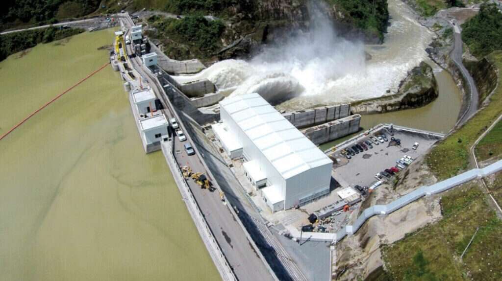 #Ciencia 🧠 || La generación hidroeléctrica en #Ecuador 🇪🇨 creció del 72 al 77 por ciento en medio de la crisis energética, indican datos del Operador Nacional de Electricidad (Cenace) divulgados hoy en la prensa local. prensa-latina.cu/2024/05/04/ecu…