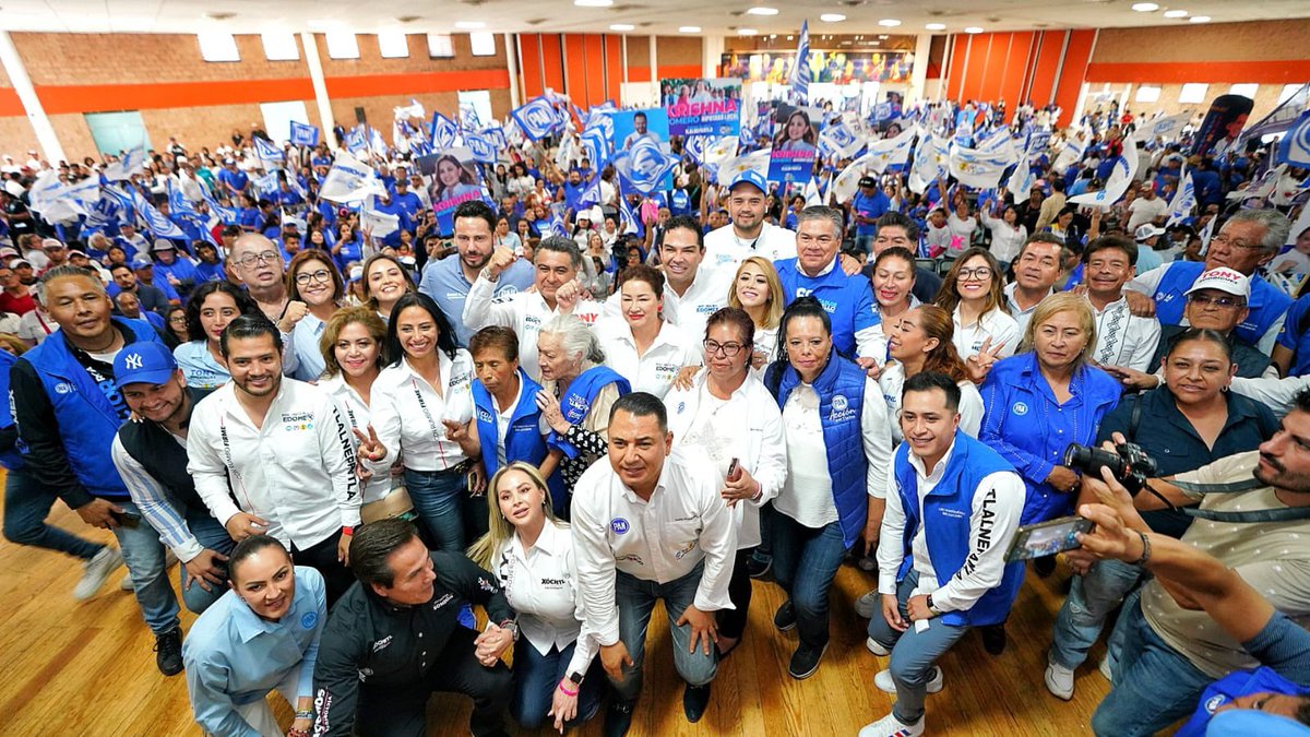 ¡Muchas gracias #Tlalnepantla! 

Siempre es un gusto volver a verlos y estar con ustedes ahora como próximo Senador de la República. (1/2)

#VargasXEdomex
#VargasSenador
#VotaPAN