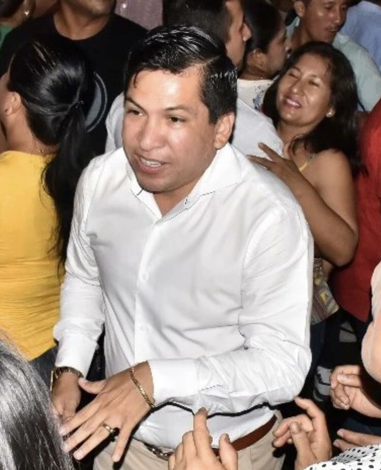 No habrá la vida loca. Aumentan las críticas por el derroche de $2 millones en fiestas que hará el alcalde de Machala, Darío Macas. Ricky Martin dice que ni ha pensado presentarse en esta ciudad.