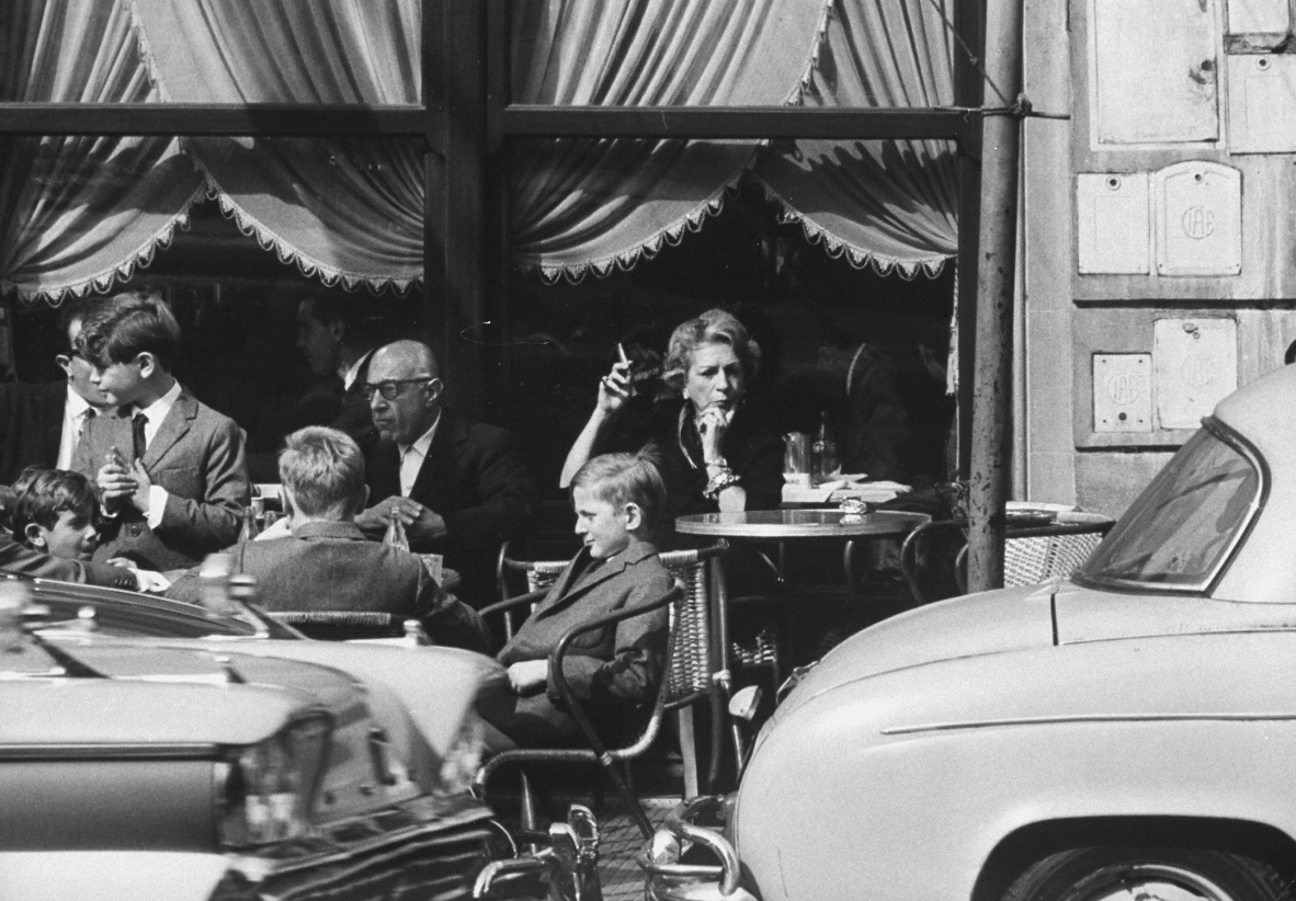 Fotografías que retratan a la Ciudad de Buenos Aires durante los meses de abril y mayo del año 1964. 1/7