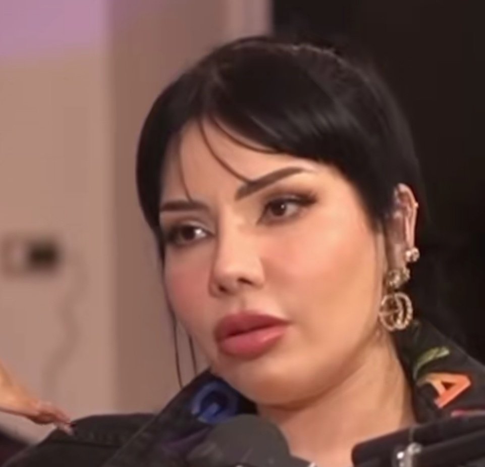 PrincesaGrum0sa's tweet photo. Aaaa ya bi es Que tu carita 😊 es muy redondita... https://t.co/9ajnCnRZg7