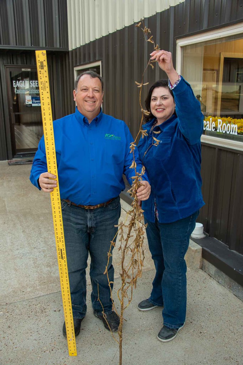 Congrats to ASA Director Brad Doyle (AR) and his wife, Joyce, who were named Farm Journal Foundation Ambassadors. ow.ly/AThv50Rw7jl