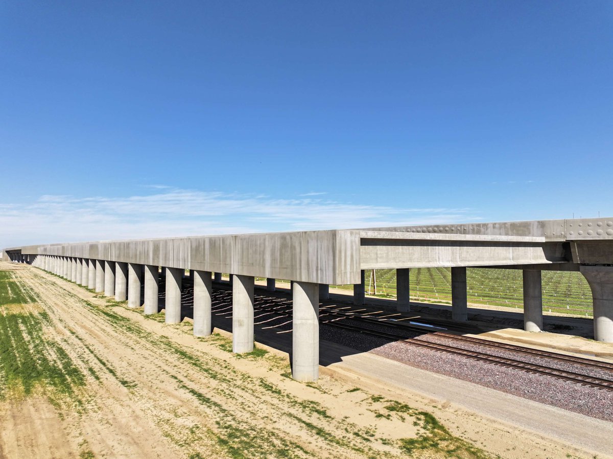 CaHSRA tweet picture