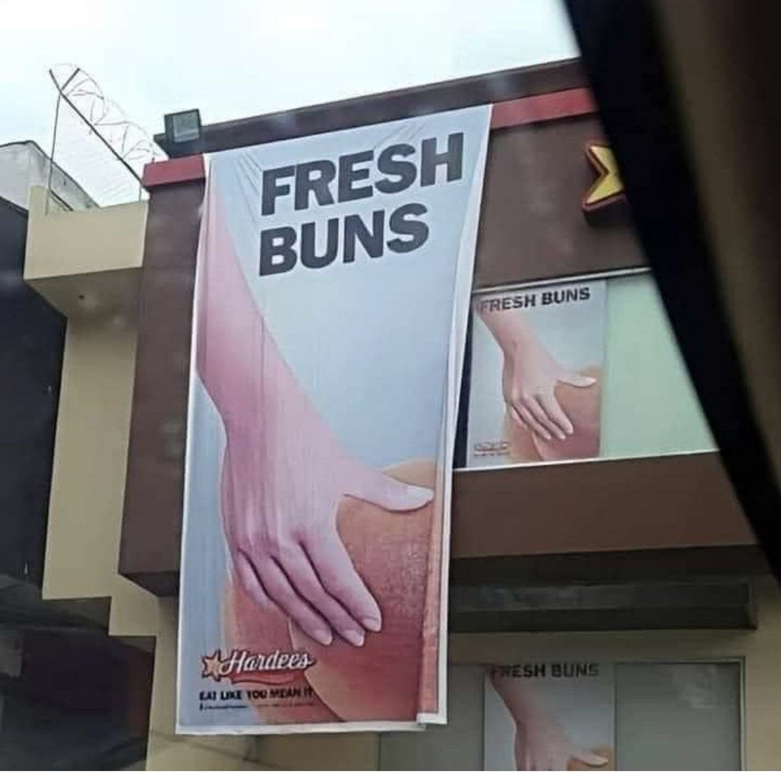 mykealson's tweet photo. Hardees never Disappoint 🎃😈

#FreshBuns https://t.co/JJVYLrzlkz