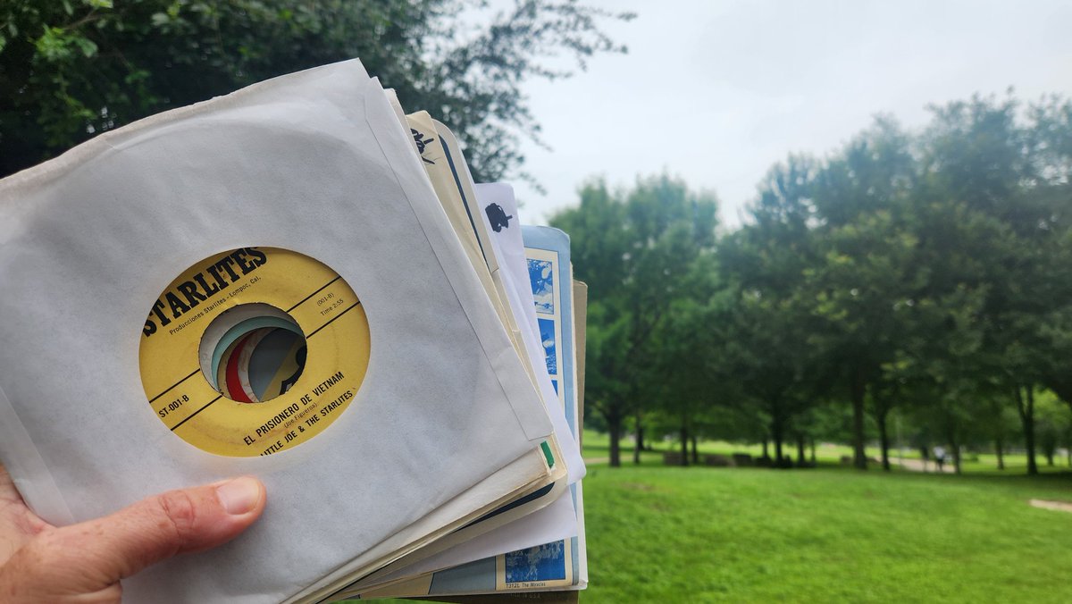 VietnamWarSongProject tweet media