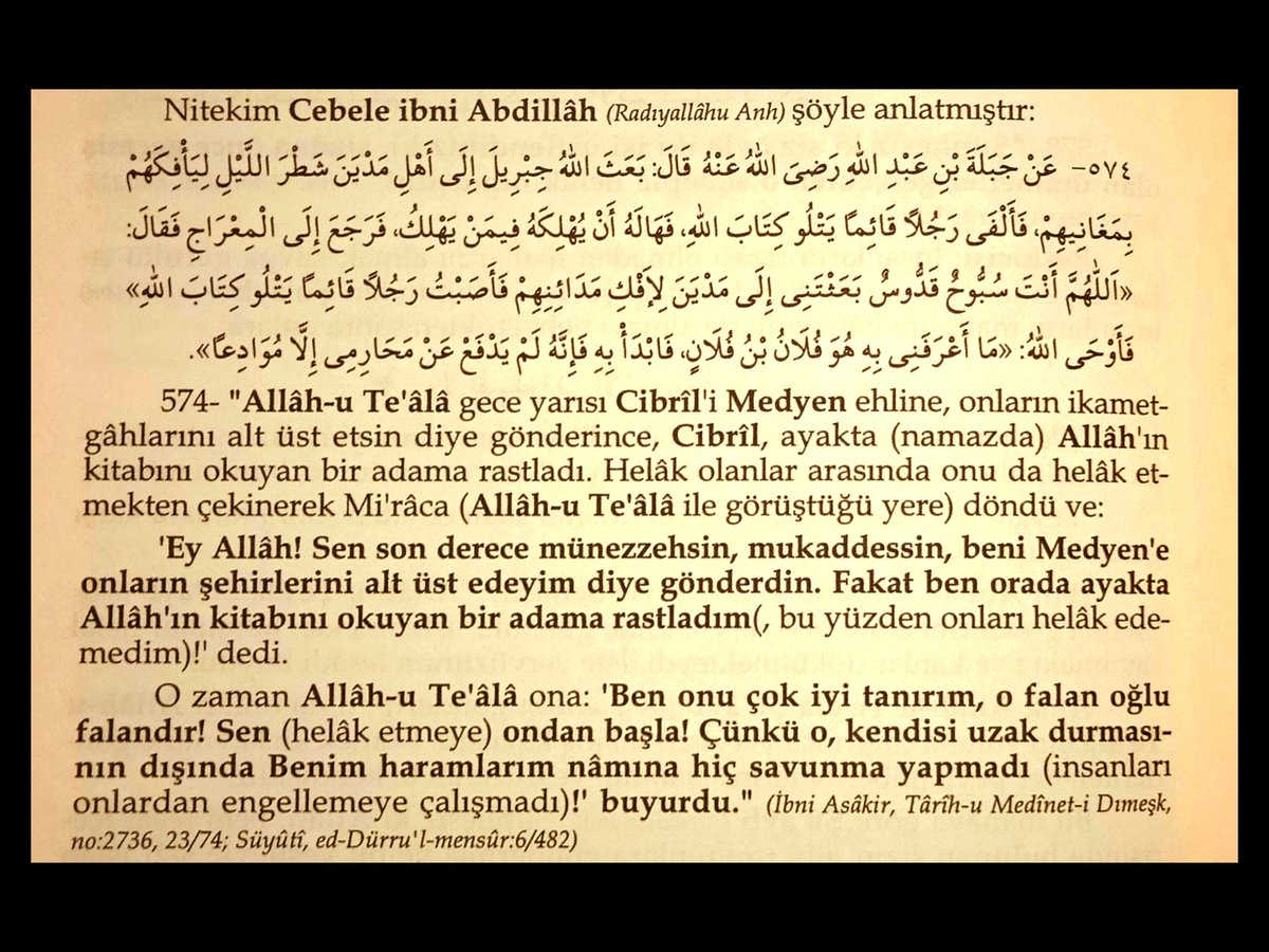 Tarikat ve cemaatlerin tövbe edip acilen kendilerine çeki düzen vermesi lazım Nice zulümlere ve adaletsizliklere sessiz kalındı, yetmedi desteklendi. Bugün gelinen nokta da görülüyor ki, her tarafı fitne sardı Bu daha iyi günler gibi duruyor ﺍﻟﻠّﻪ ﺍﻋﻠﻢ! Unutmayınız ki ;👇