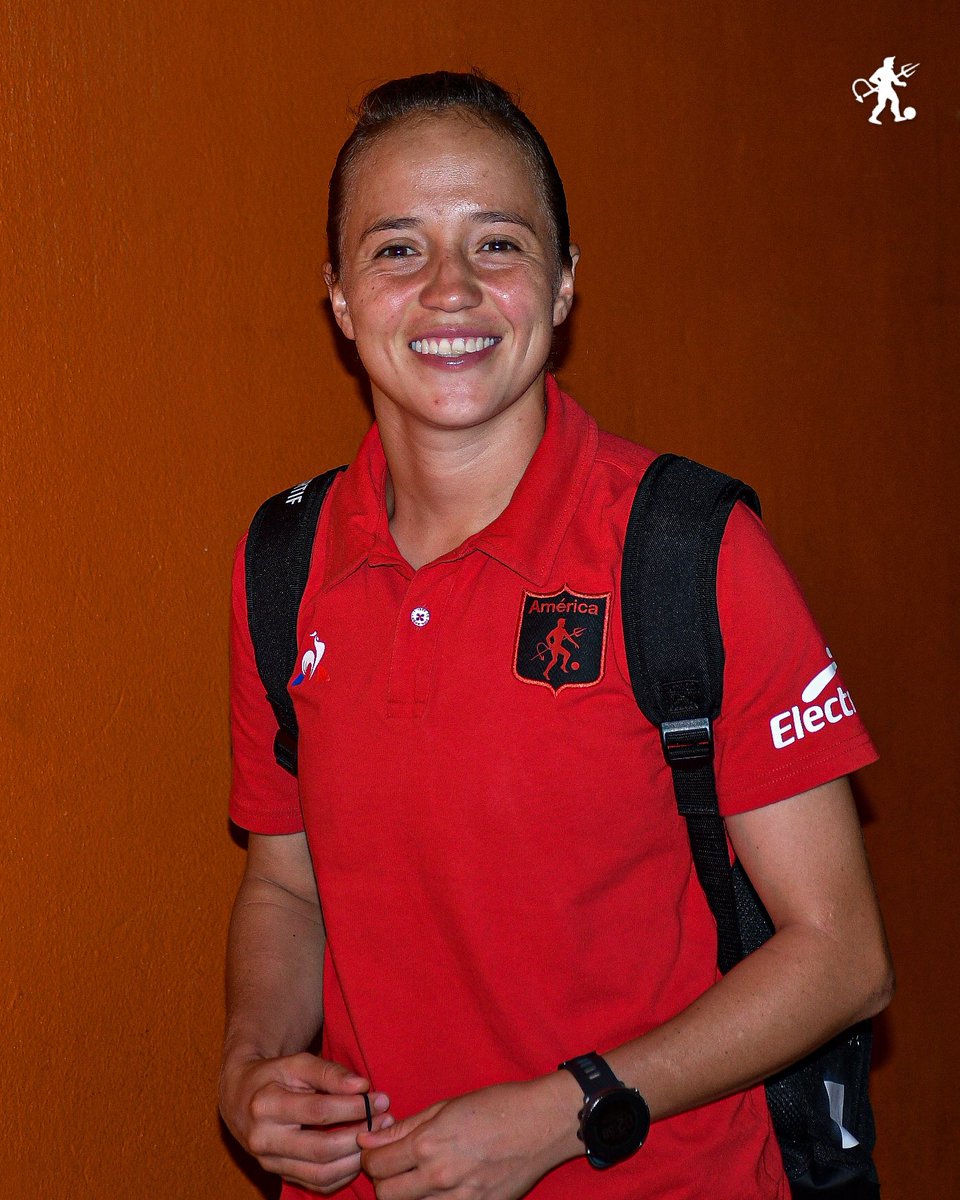 AmericaCaliFem's tweet image. 👋 Ya estamos en el Romelio 😎