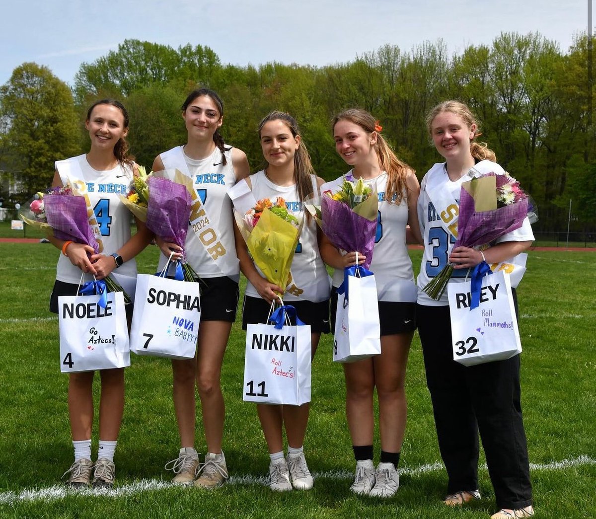 RyeNeck W on Senior day 13-3 Seniors your future is so bright 😎N.Muller 1G N.Radulovic 3G 3A S.Muller 3G 2A C.Lipman 2G L.Auffarth1G N.Capparelli1G E.Sperling 1GR.Williams 1G R.Radulovic 1AR.Donat 4S⁦<a href="/RNHSathletics/">Rye Neck Athletics</a>⁩ ⁦⁩ ⁦<a href="/lohudsports/">lohud sports</a>⁩ ⁦<a href="/lohudglax/">lohudglax</a>⁩ 🤩🪩🥍