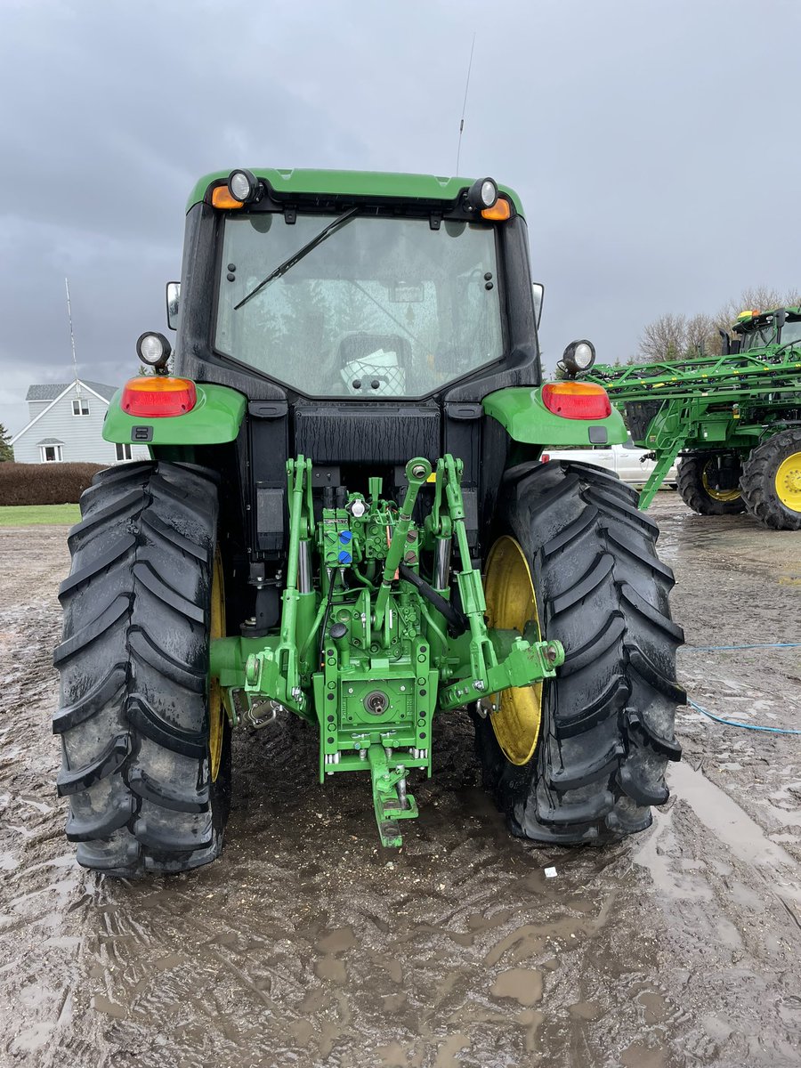 2018 John Deere 6110M tractor for sale 
2069 hours 80% of these were running an auger/conveyor! Never seen cattle! Can include grapple bucket instead for right price! $135 000