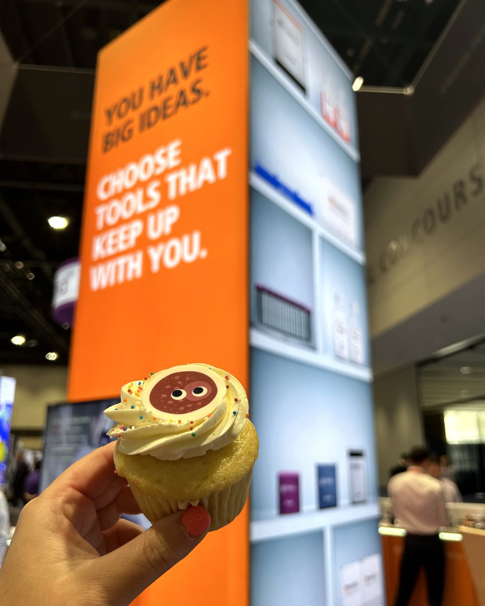 If you missed out on our #immunology-themed cupcakes today, come back to booth #603 tomorrow! 🧁 P.S. Do you recognize this character from our immune cell personality quiz? Take the quiz here: bit.ly/4b9n5sb 👀 #AAI2024