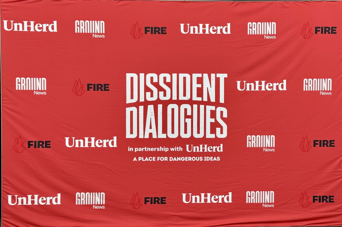 Thrilled to be here at the @diss_dialogues conference in Brooklyn. So many brilliant minds in the room; right now I'm sitting down having my mind expanded courtesy @moveincircles, having just heard all about gov't-funded stealth censorship courtesy @freddiesayers. Stay tuned!