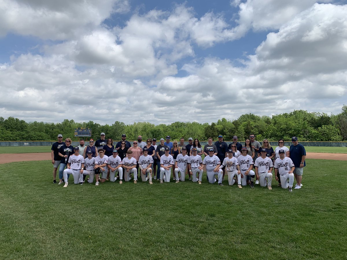 Holt Indians Baseball tweet media