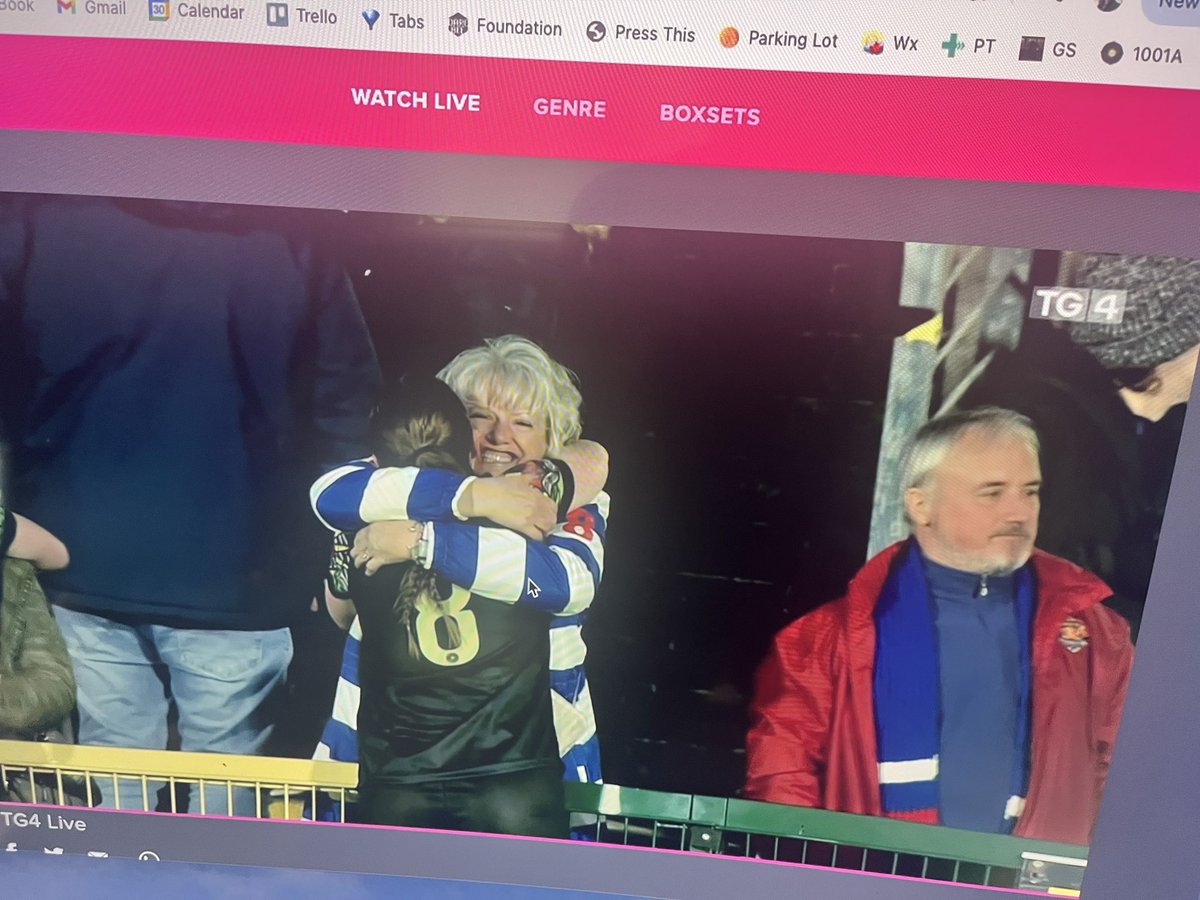 That was a complete honour to watch @TreatyUnitedFC beat Cork 0-3 on two goals and assist from our former @TSSRovers golden boot @DelanaFriesen. Here she is post game hugging her mum @monicafriesen2 What a game.
