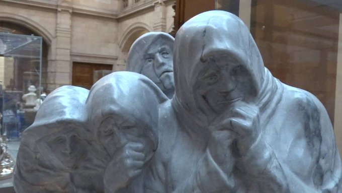 As requested this afternoon, I am posting information on Tour #Scotland travel video Blog of #Wives of #Fishermen sculpture in #Kelvingrove #Art #Gallery and #Museum on history visit and trip to #Glasgow. Sculptor, Pieter Braecke born in 1858 in  #Belgium tour-scotland-photographs.blogspot.com/2021/01/wives-…