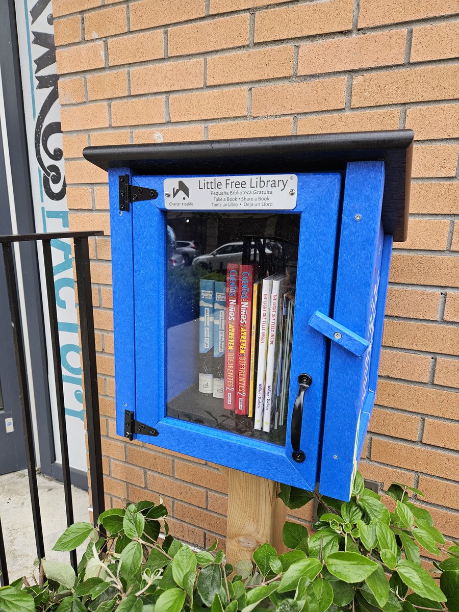 @BxArtsFactory Little Free Library is open and filled with books to swap! Take one, Leave one.  Right outside our door!