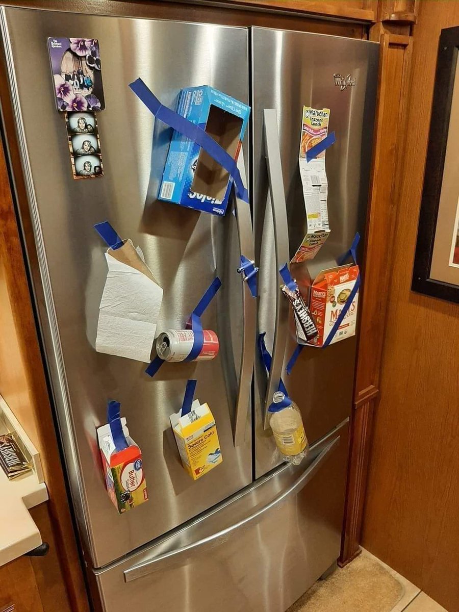 If we're out of something, just put it on the fridge!! 🤔😆