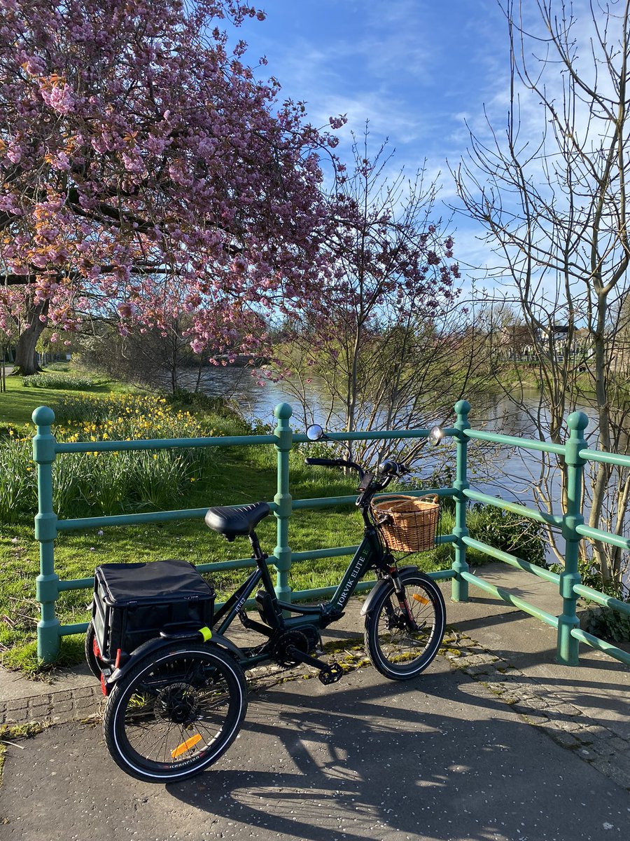 94 miles cycled in April for @DGNHS as a #healthvisitor well-being wins have been the cherry blossoms, pairs of gold finches and seeing some previous clients out and about @LovetoRide_