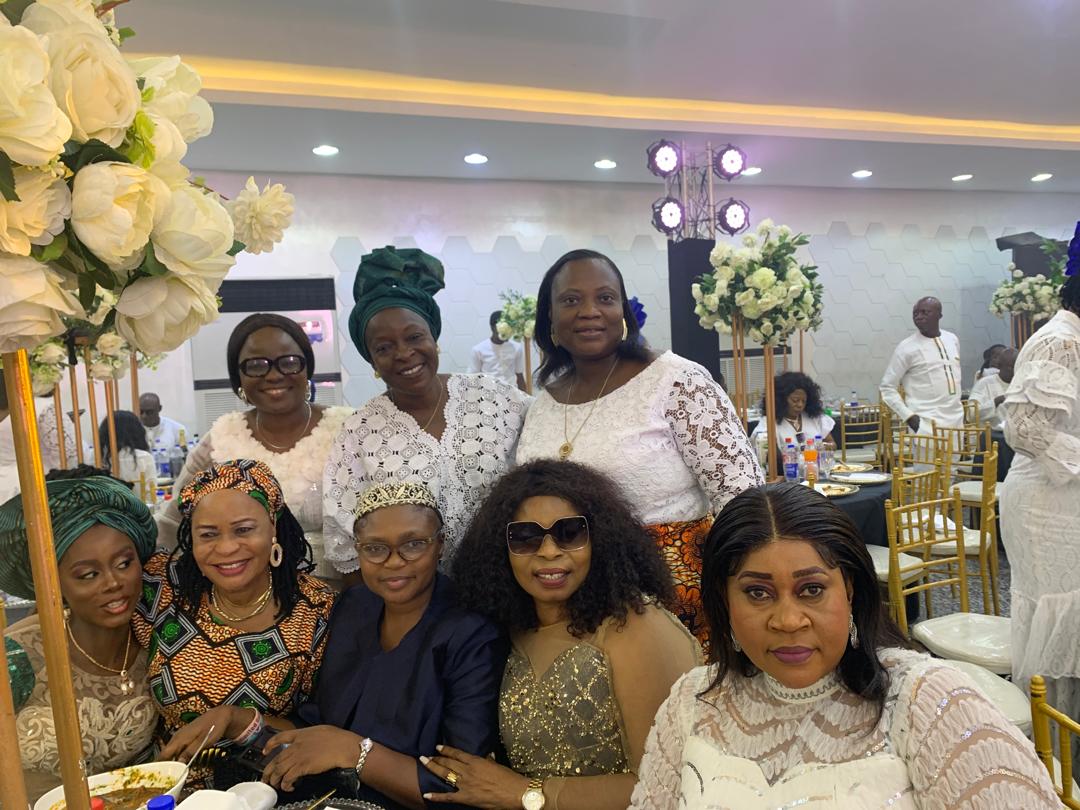 What a wonderful day at the #events with phenomenal #women and heads of Ministries in #Lagos #Nigeria. Together, we all have a common goal of making a positive difference in the lives of others. We can change the world and make it a better place for women, #widows and girls.…