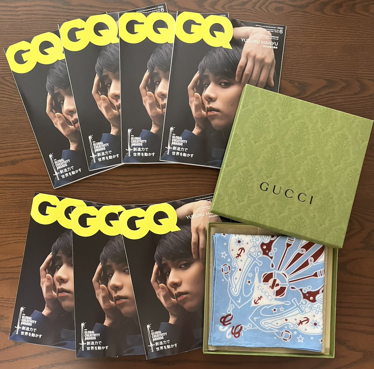#Gucci でハンカチーフ受け取りました！
#GQJAPAN 3種類カードも探して揃った
保存用と見る用と布教用で7冊
#羽生結弦
#YuzuruHanyu
#羽生結弦GUCCIアンバサダー就任