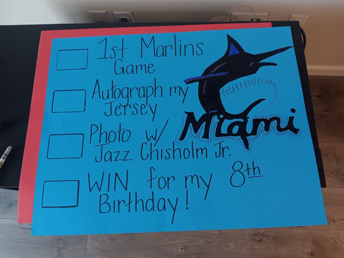 My surprise gift for Maddux tomorrow ❤️❤️ @Marlins can we help make this happen?? #MarlinsBeisbol    #maimimarlins #birthdaywish @MLB