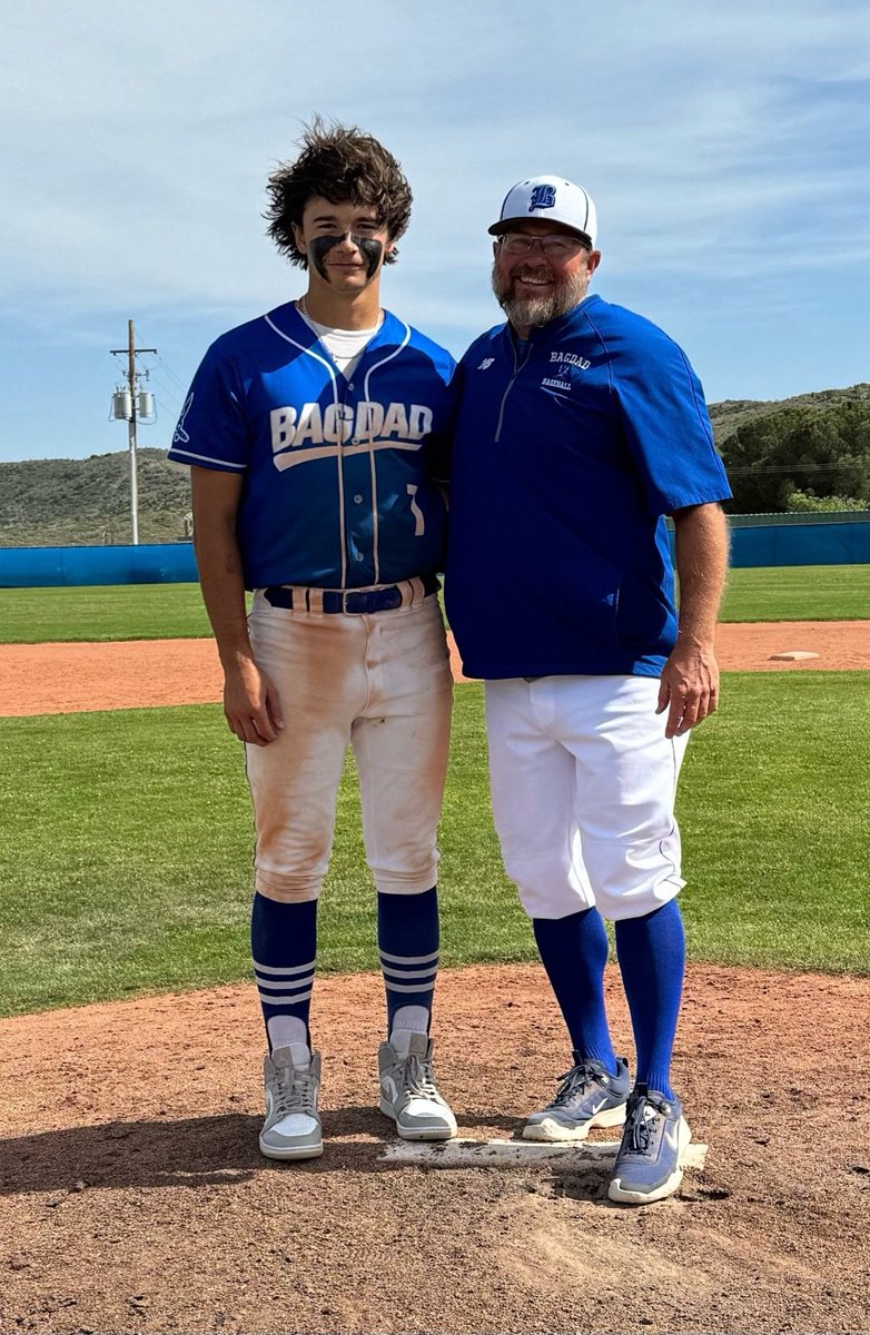 Got a little emotional today, last time together on the Field at Home. @ShaneTHooper has given his all to this program and Baseball. I'm truly going to miss this with him. Really hit me today. I didn't see it coming, caught me off guard. Just proud of him. Hope he knows it