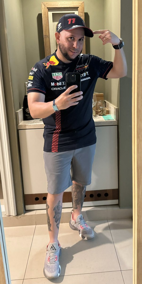 Let’s go Checo 🇲🇽🏎️🏎️🤘🔥 Oracle Red Bull Racing