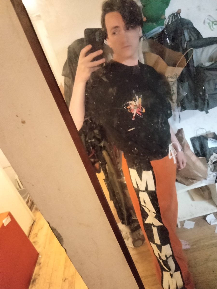 woke up 3 hours late for the hypland x street fighter drop & ended