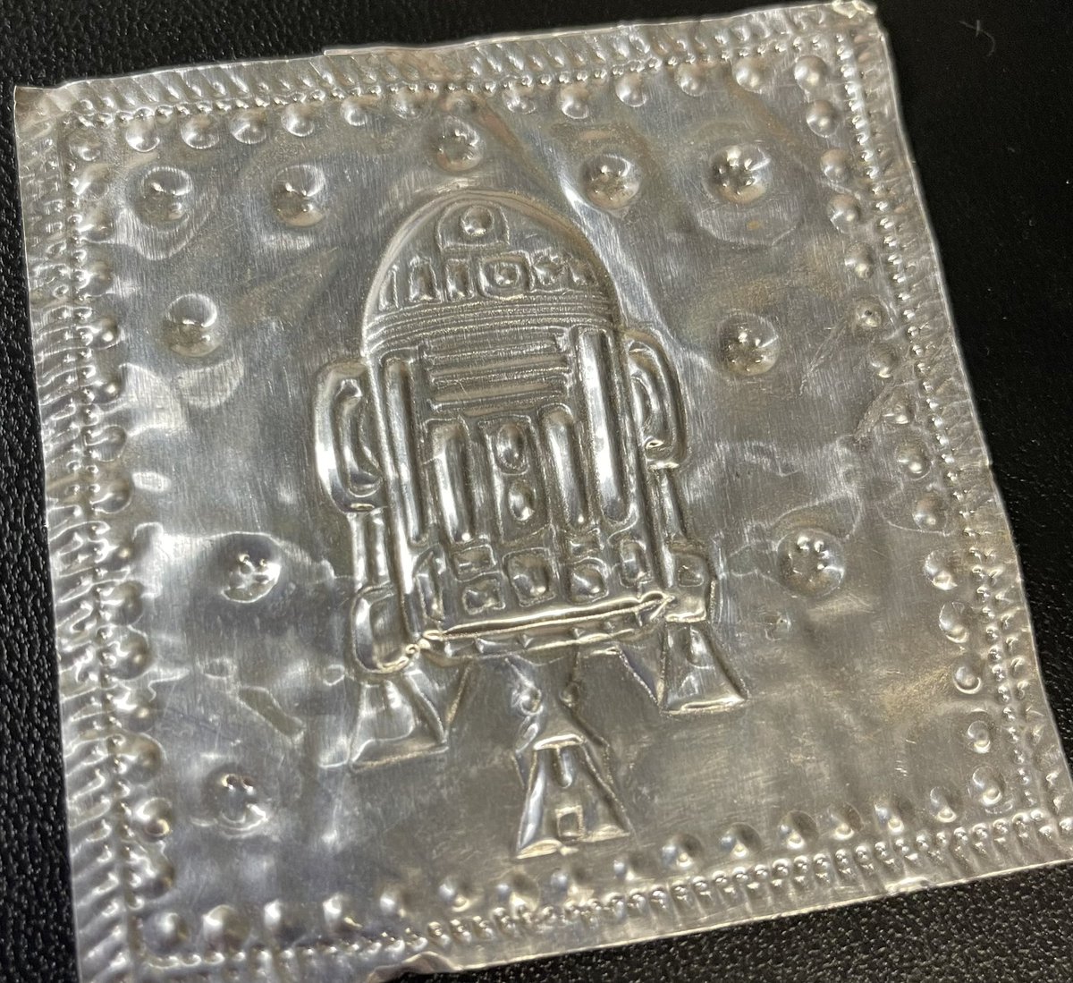 Fun things on my desk from MakerFaire past… metal embossing taught to YoungMakers ✨🫂🤟

HumansMakeCoolThings