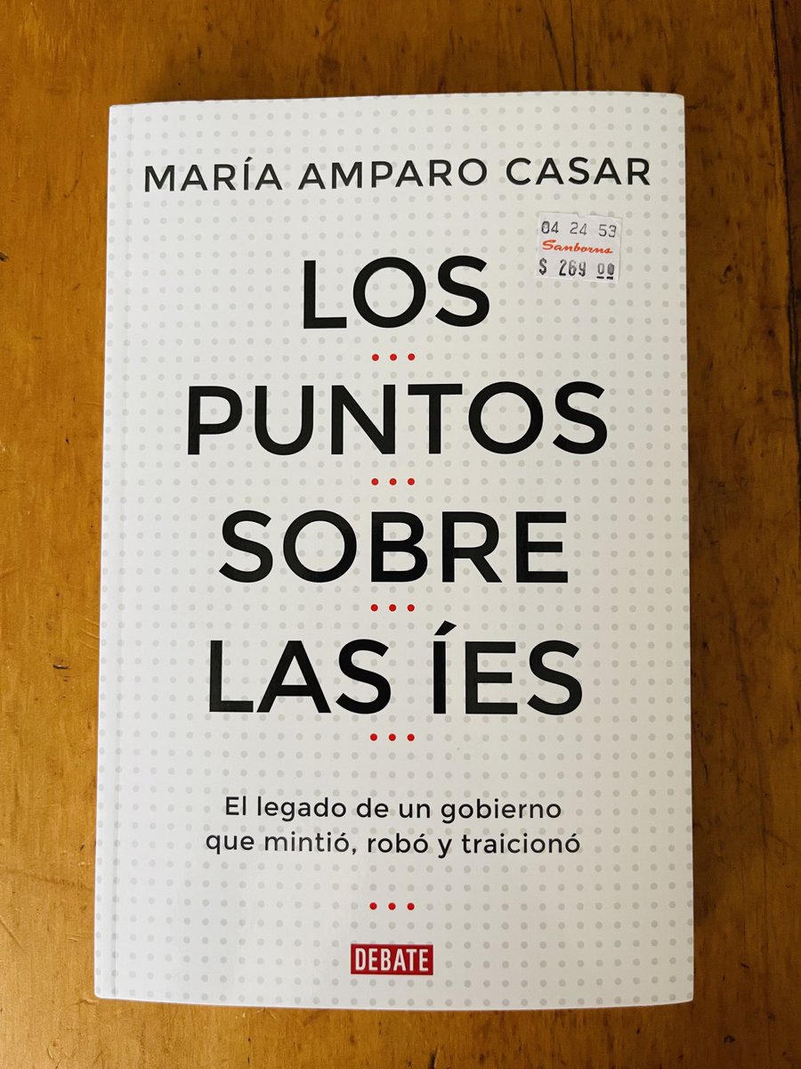 Lo único que lograron es que todos queramos leer a María Amparo Casar.