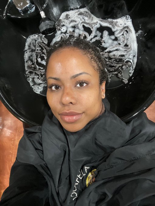 2 pic. 10 years (and a bunch of filler) can change so much https://t.co/Dm7aHbOwxw<a href="/tag/mvsales"class="tags"><span>#mvsales</span></a>