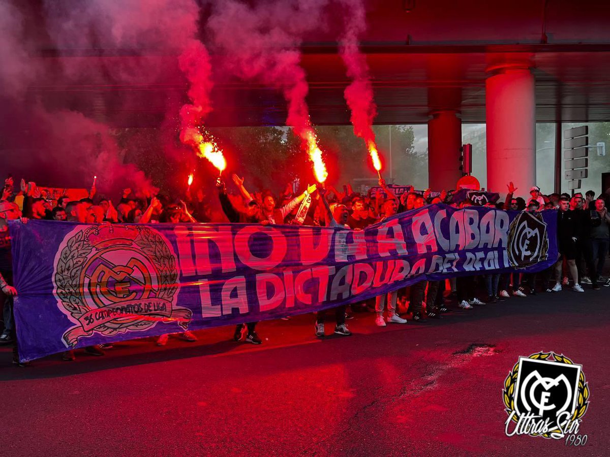 ¡No va a acabar, la dictadura del Real! #UltrasSur #SiempreFieles #36Ligas #MadridismoUnido