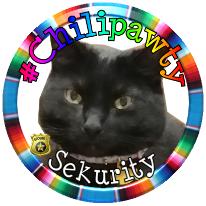 #chilipawty Ragamuffin reporting for duty... late. @kittehboi should remind me when there's a change in the duty roster! #newprofilepic