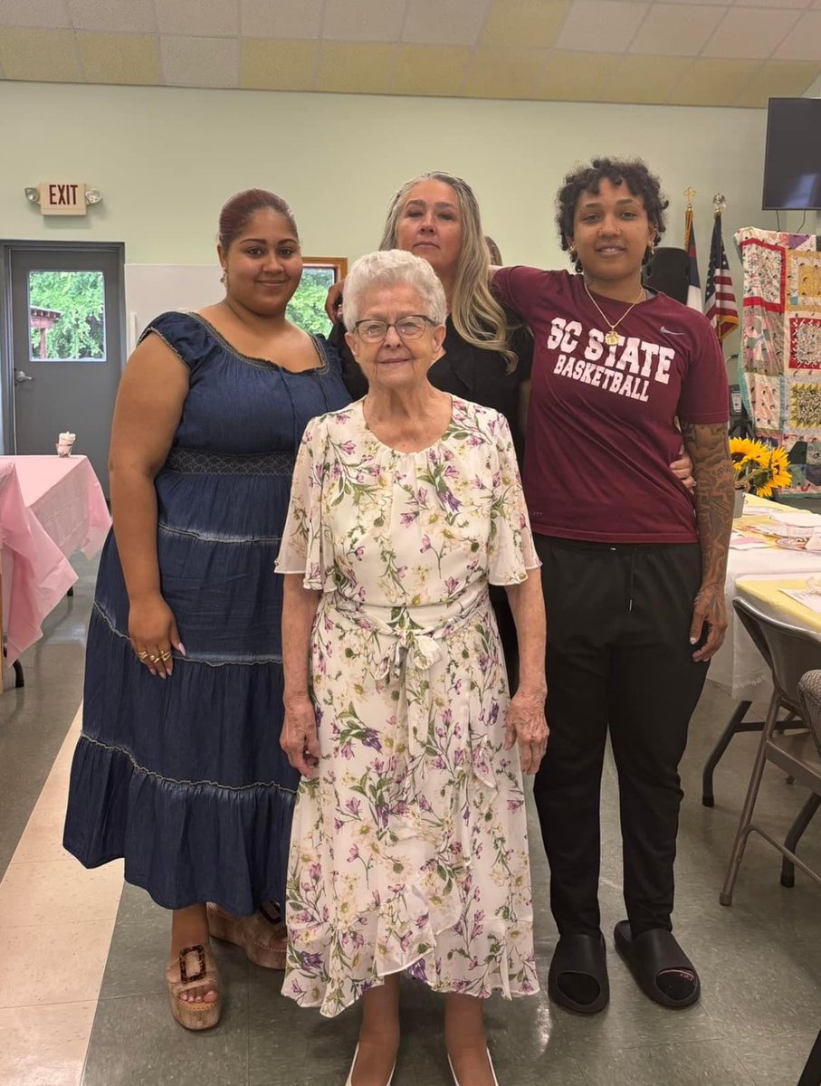 My oldest sissy mama and my meemaw. You can’t do anything without good people on your side. Love my family